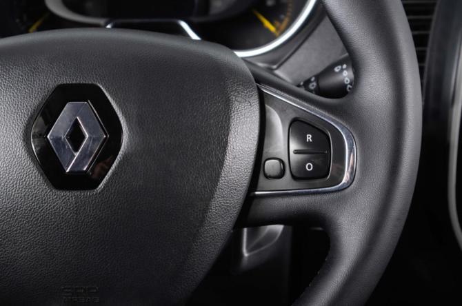 Renault Kaptur I с пробегом 2016 года, цена 1 459 000 рублей, 132235 км, внедорожник, Автокод Объявления