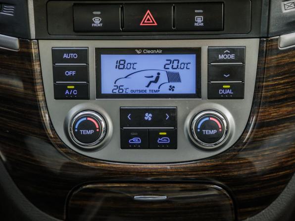 Hyundai Santa Fe II Рестайлинг с пробегом 2011 года, цена 1 428 000 рублей, 141190 км, внедорожник, Автокод Объявления