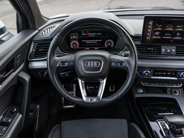 Audi Q5 II (FY) Рестайлинг с пробегом 2021 года, цена 4 549 000 рублей, 108239 км, внедорожник, Автокод Объявления