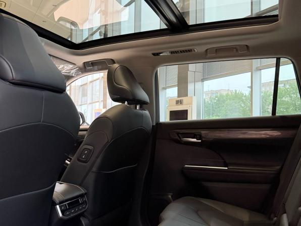 Toyota Highlander IV (XU70) с пробегом 2026 года, цена 5 800 000 рублей, 10 км, внедорожник, Автокод Объявления
