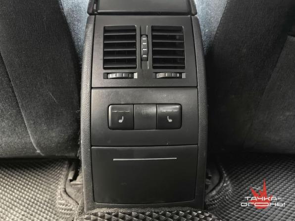 Skoda Octavia II (A5) Рестайлинг с пробегом 2010 года, цена 777 000 рублей, 165000 км, лифтбек, Автокод Объявления