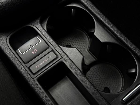 Volkswagen Tiguan I Рестайлинг с пробегом 2011 года, цена 1 399 000 рублей, 182008 км, внедорожник, Автокод Объявления