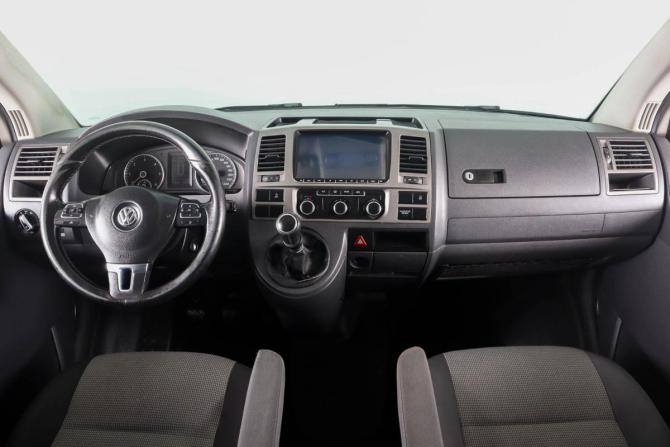 Volkswagen Caravelle T5 Рестайлинг с пробегом 2013 года, цена 1 749 000 рублей, 244000 км, минивэн, Автокод Объявления