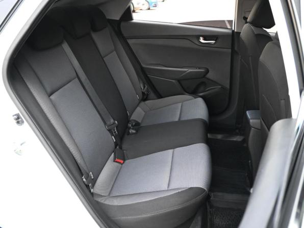Hyundai Solaris II Рестайлинг с пробегом 2020 года, цена 1 549 000 рублей, 98590 км, седан, Автокод Объявления
