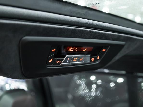 BMW X7 I (G07) Рестайлинг с пробегом 2023 года, цена 12 990 000 рублей, 6824 км, внедорожник, Автокод Объявления