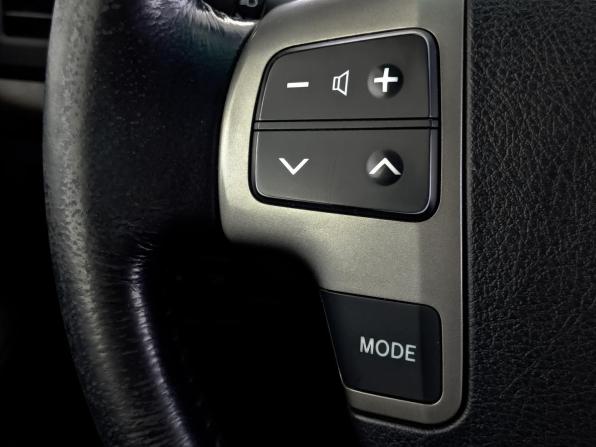 Toyota Land Cruiser 200 Series с пробегом 2011 года, цена 2 990 000 рублей, 291786 км, внедорожник, Автокод Объявления