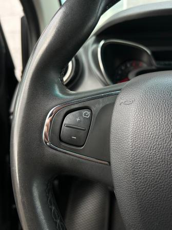 Renault Kaptur I с пробегом 2017 года, цена 1 370 000 рублей, 125400 км, внедорожник, Автокод Объявления