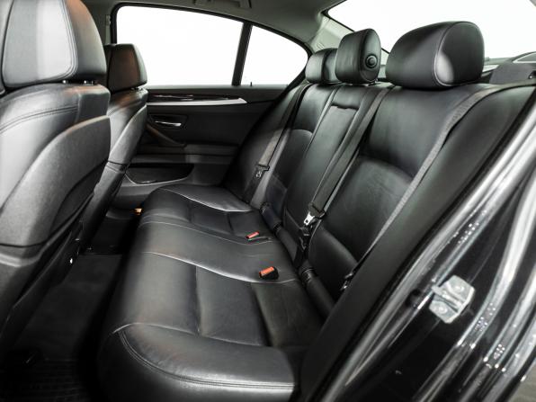 BMW 5 серии VI (F10/F11/F07) Рестайлинг с пробегом 2013 года, цена 2 375 900 рублей, 135000 км, седан, Автокод Объявления