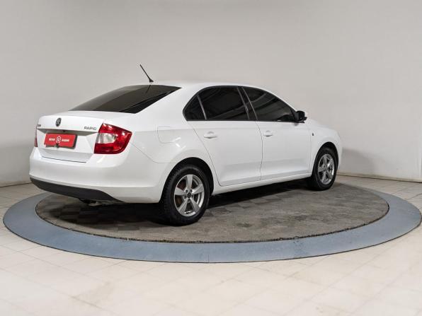 Skoda Rapid I с пробегом 2015 года, цена 719 900 рублей, 281500 км, лифтбек, Автокод Объявления