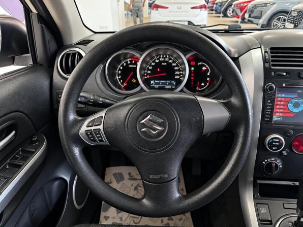 Suzuki Grand Vitara II Рестайлинг с пробегом 2011 года, цена 1 100 000 рублей, 170275 км, внедорожник, Автокод Объявления