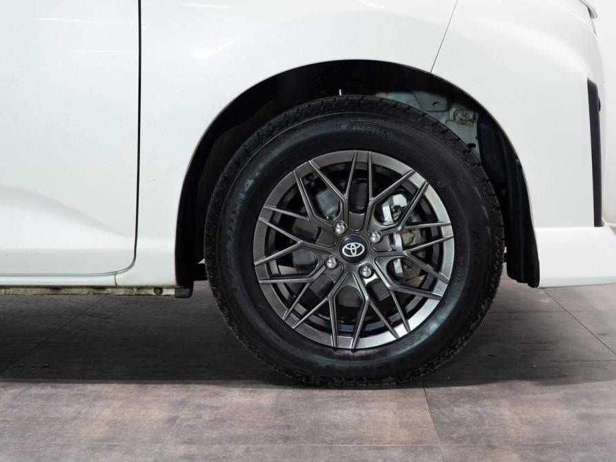 Toyota Roomy I Рестайлинг Чита  - изображение 19