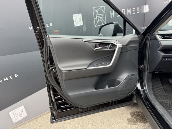 Toyota RAV4 V (XA50) с пробегом 2021 года, цена 3 377 000 рублей, 69777 км, внедорожник, Автокод Объявления