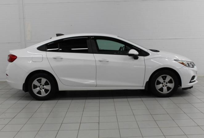 Chevrolet Cruze II с пробегом 2018 года, цена 1 050 000 рублей, 90846 км, седан, Автокод Объявления