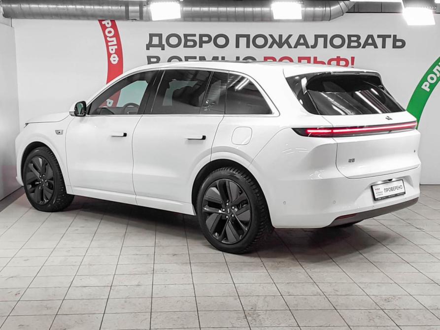 Li Auto (Lixiang) L6 Москва  - изображение 6