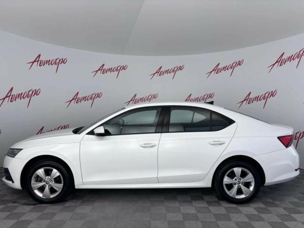 Skoda Octavia IV (A8) с пробегом 2021 года, цена 1 990 000 рублей, 129574 км, лифтбек, Автокод Объявления