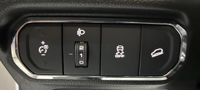 Haval Jolion I с пробегом 2022 года, цена 1 490 000 рублей, 82164 км, внедорожник, Автокод Объявления