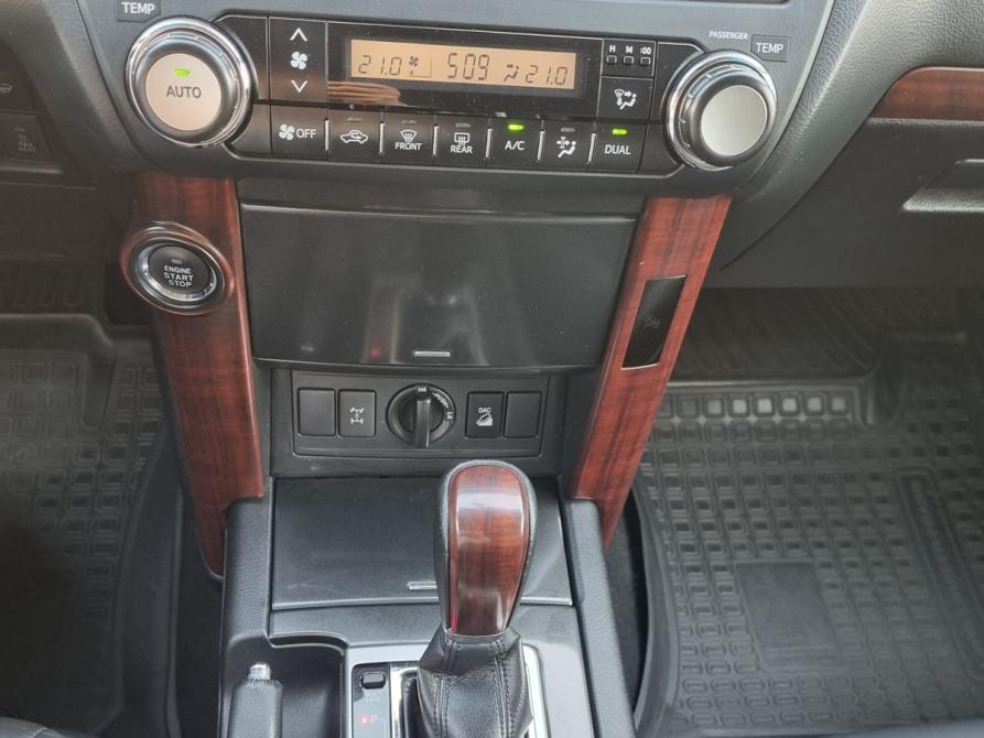 Toyota Land Cruiser Prado 150 Series Рестайлинг 1 Екатеринбург  - изображение 35