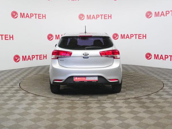 Kia Rio III Рестайлинг с пробегом 2015 года, цена 1 089 000 рублей, 94339 км, хэтчбек, Автокод Объявления