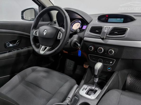 Renault Megane III с пробегом 2012 года, цена 660 000 рублей, 270000 км, хэтчбек, Автокод Объявления