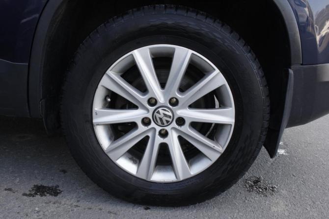 Volkswagen Tiguan I Рестайлинг с пробегом 2011 года, цена 980 000 рублей, 286957 км, внедорожник, Автокод Объявления