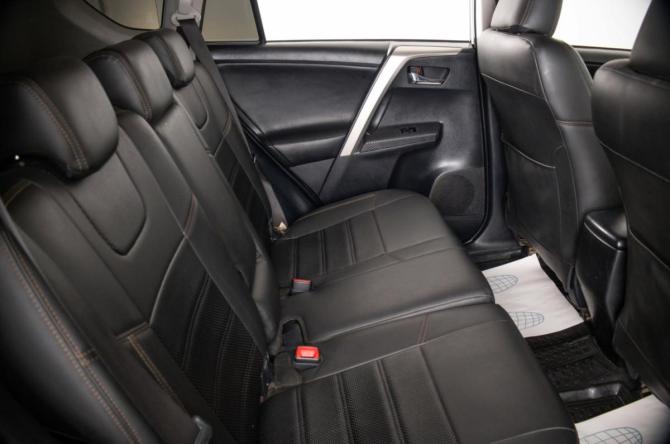 Toyota RAV4 IV (XA40) с пробегом 2014 года, цена 1 969 000 рублей, 202145 км, внедорожник, Автокод Объявления