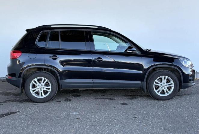 Volkswagen Tiguan I Рестайлинг с пробегом 2012 года, цена 985 000 рублей, 199235 км, внедорожник, Автокод Объявления