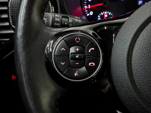 Kia Soul III с пробегом 2022 года, цена 2 215 000 рублей, 55773 км, хэтчбек, Автокод Объявления
