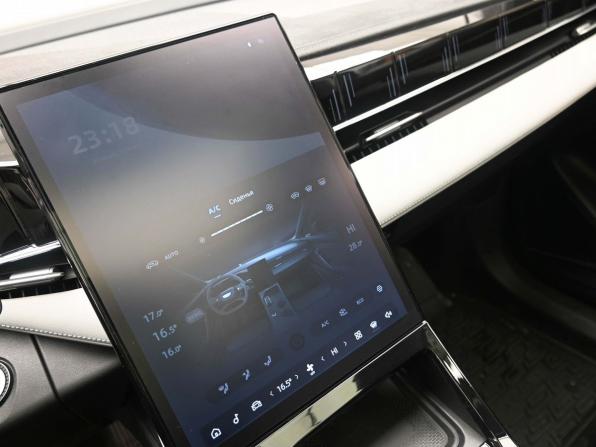 Geely Atlas II с пробегом 2024 года, цена 2 719 000 рублей, 74384 км, внедорожник, Автокод Объявления