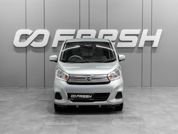 Nissan Dayz I Рестайлинг с пробегом 2017 года, цена 750 000 рублей, 101626 км, хэтчбек, Автокод Объявления