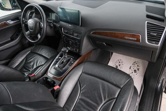 Audi Q5 I (8R) с пробегом 2008 года, цена 1 239 000 рублей, 114000 км, внедорожник, Автокод Объявления