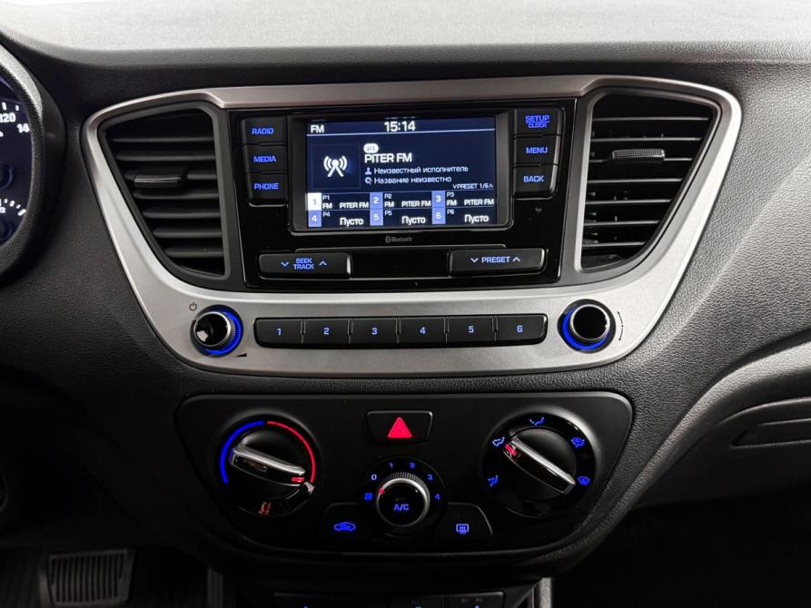Hyundai Solaris II Санкт-Петербург  - изображение 17