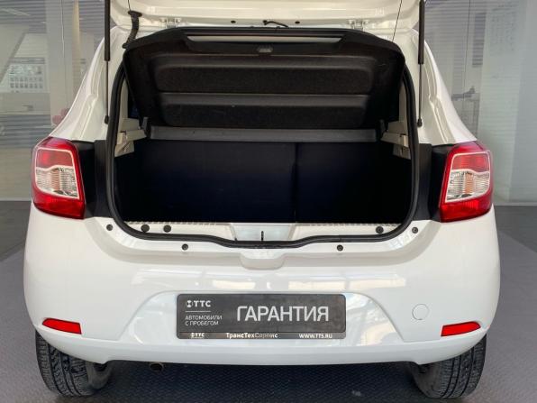 Renault Sandero II Рестайлинг с пробегом 2019 года, цена 955 000 рублей, 71500 км, хэтчбек, Автокод Объявления