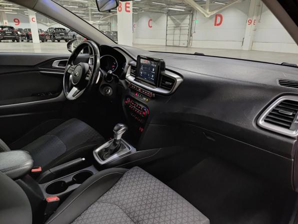 Kia Ceed III с пробегом 2018 года, цена 1 508 000 рублей, 174973 км, хэтчбек, Автокод Объявления