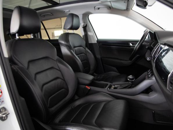 Skoda Kodiaq I с пробегом 2018 года, цена 2 199 000 рублей, 234704 км, внедорожник, Автокод Объявления