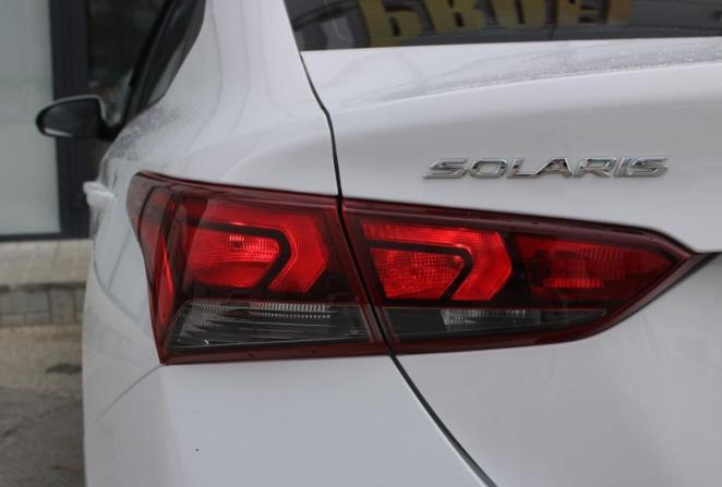 Hyundai Solaris II Рестайлинг с пробегом 2021 года, цена 1 660 000 рублей, 84642 км, седан, Автокод Объявления