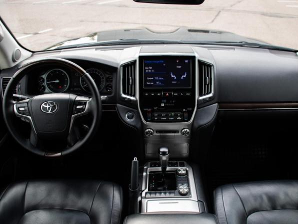 Toyota Land Cruiser 200 Series Рестайлинг 2 с пробегом 2019 года, цена 7 148 000 рублей, 104673 км, внедорожник, Автокод Объявления