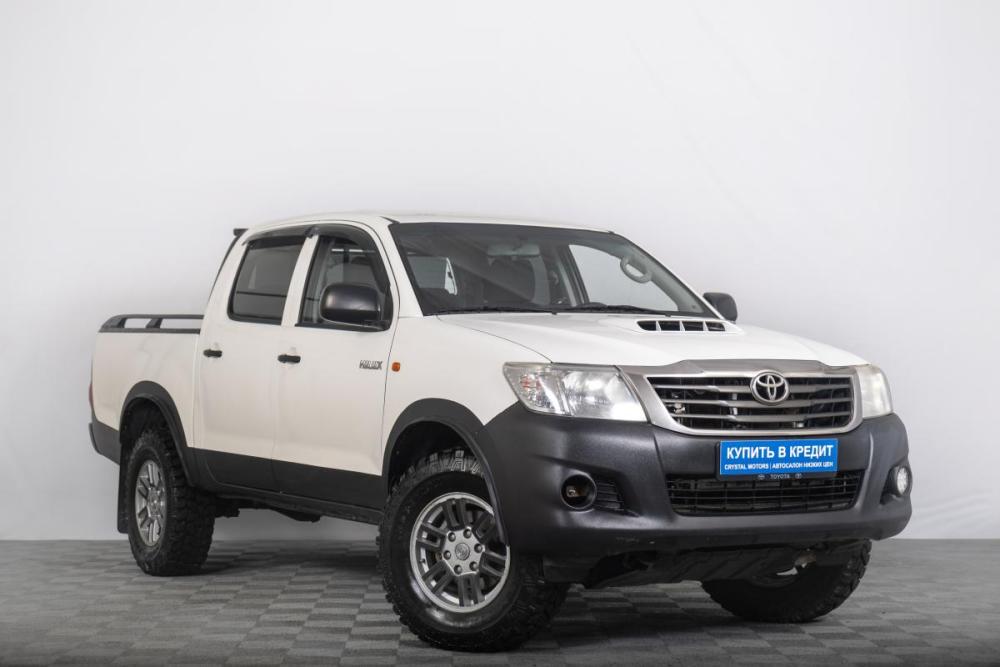 Toyota Hilux VII Рестайлинг Томск  - изображение 1
