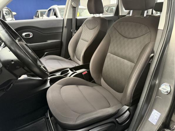 Kia Soul II Рестайлинг с пробегом 2018 года, цена 1 540 000 рублей, 80140 км, хэтчбек, Автокод Объявления