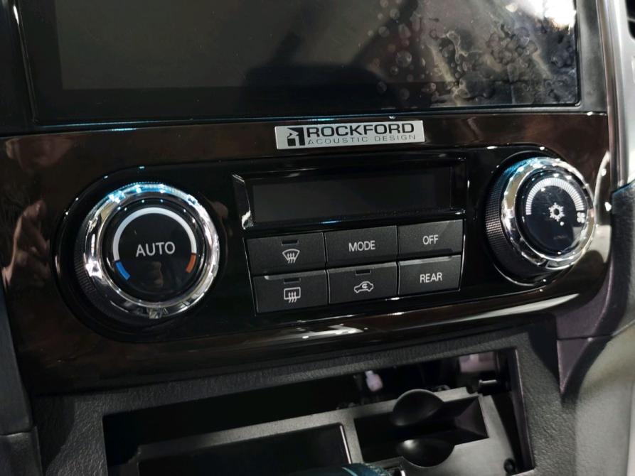 Mitsubishi Pajero IV Рестайлинг 2 Ставрополь  - изображение 14