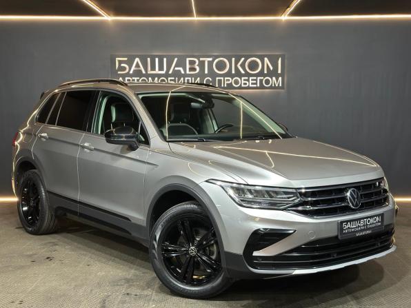 Volkswagen Tiguan II Рестайлинг с пробегом 2022 года, цена 2 680 000 рублей, 140905 км, внедорожник, Автокод Объявления