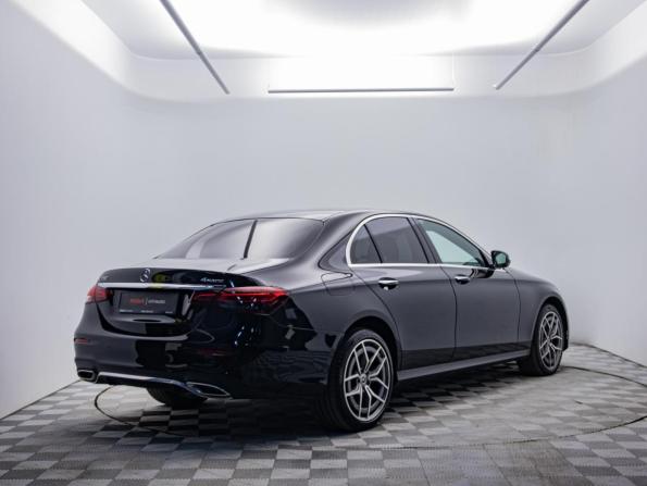 Mercedes-Benz E-Класс V (W213 S213 C238) Рестайлинг с пробегом 2021 года, цена 4 864 000 рублей, 48300 км, седан, Автокод Объявления