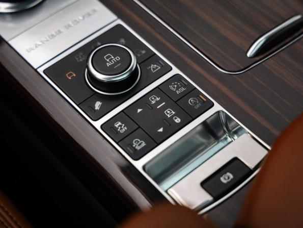Land Rover Range Rover IV с пробегом 2016 года, цена 4 699 000 рублей, 162423 км, внедорожник, Автокод Объявления