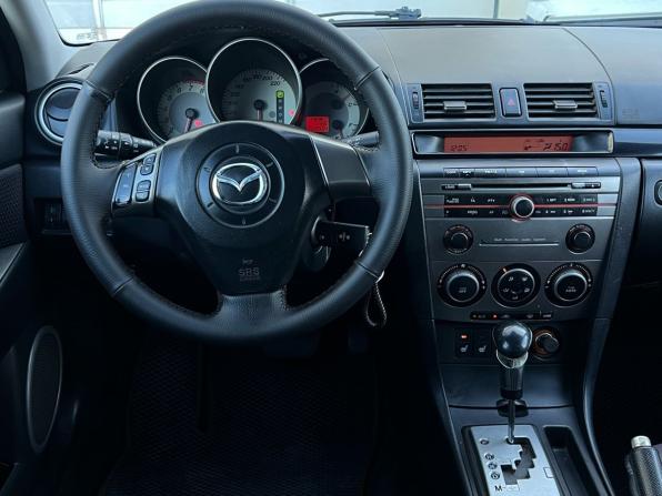 Mazda 3 I (BK) Рестайлинг с пробегом 2007 года, цена 599 000 рублей, 269734 км, седан, Автокод Объявления