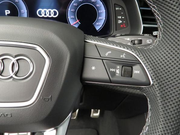 Audi Q8 I (4M) Рестайлинг с пробегом 2025 года, цена 16 600 000 рублей, 10 км, внедорожник, Автокод Объявления
