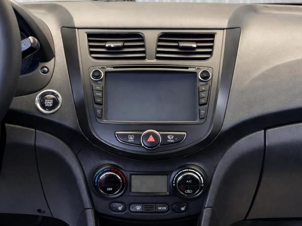 Hyundai Solaris I с пробегом 2012 года, цена 847 000 рублей, 129252 км, седан, Автокод Объявления