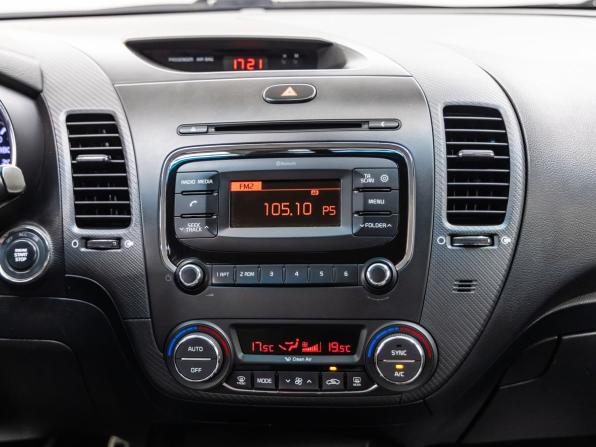 Kia Cerato III Рестайлинг (Classic) с пробегом 2016 года, цена 1 289 000 рублей, 176516 км, седан, Автокод Объявления