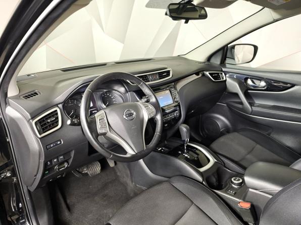 Nissan Qashqai II с пробегом 2018 года, цена 1 995 000 рублей, 39731 км, внедорожник, Автокод Объявления
