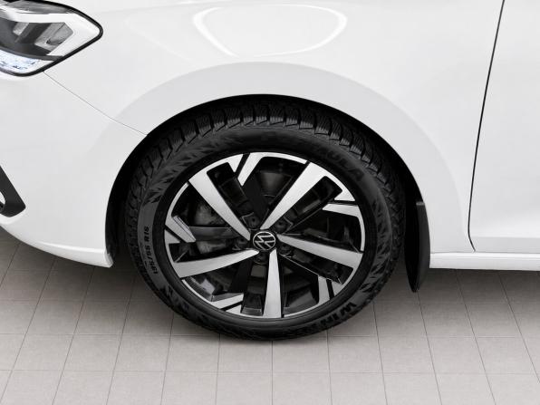Volkswagen Polo VI с пробегом 2022 года, цена 1 930 000 рублей, 51187 км, лифтбек, Автокод Объявления