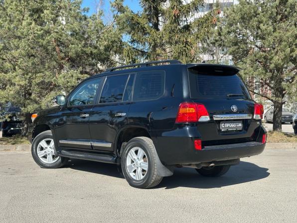 Toyota Land Cruiser 200 Series Рестайлинг 1 с пробегом 2013 года, цена 4 670 000 рублей, 94485 км, внедорожник, Автокод Объявления