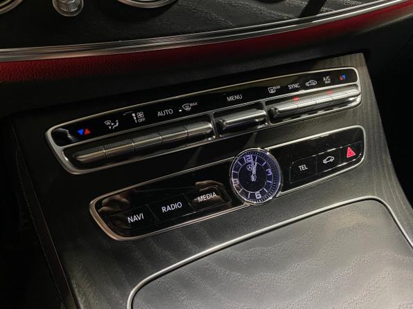 Mercedes-Benz E-Класс V (W213 S213 C238) с пробегом 2019 года, цена 3 400 000 рублей, 94331 км, седан, Автокод Объявления